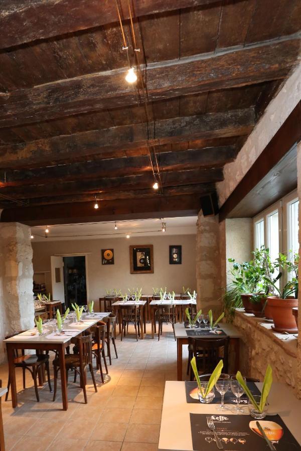 Hotel Le Relais Du Chateau Grignols  المظهر الخارجي الصورة