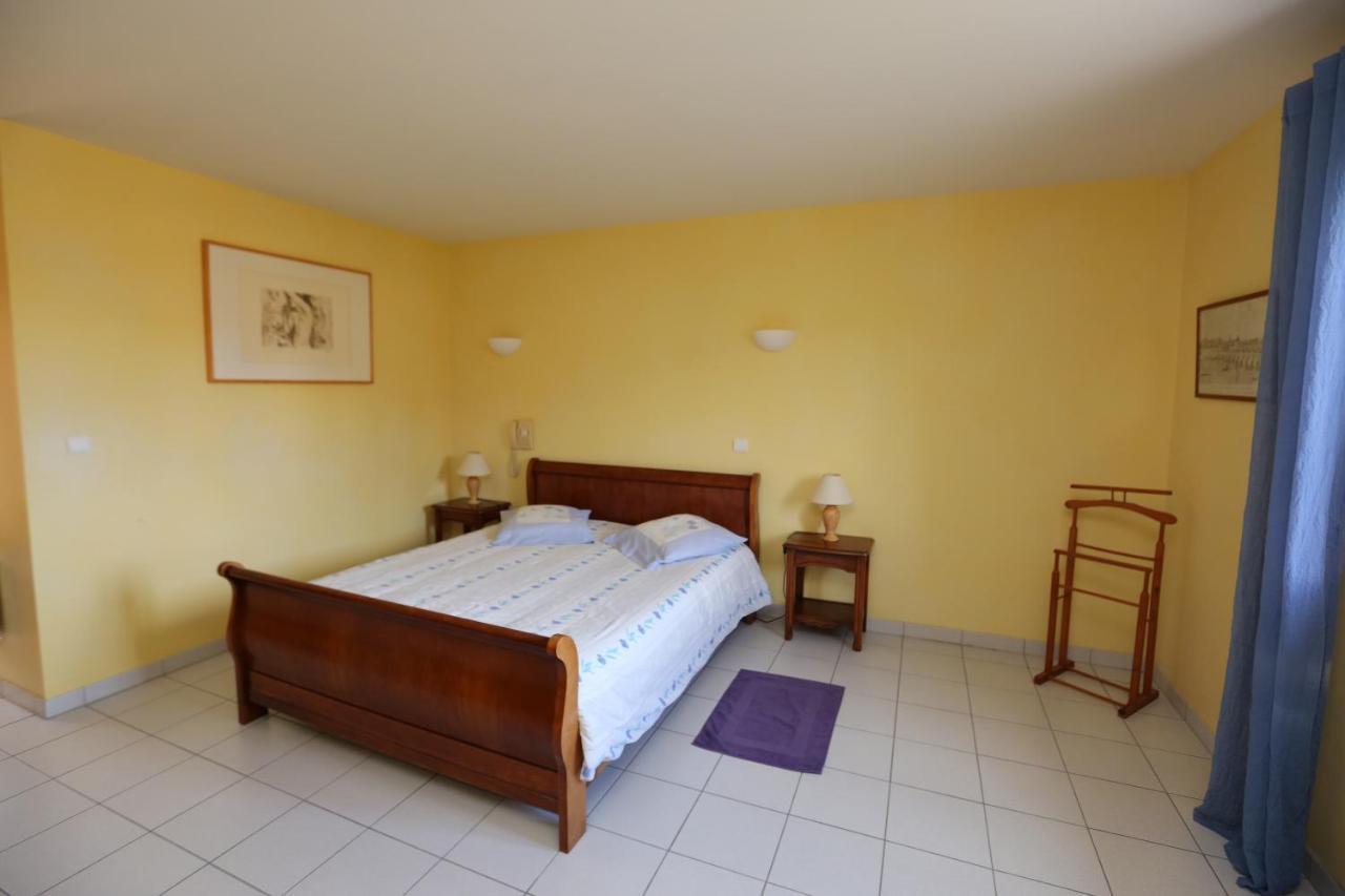 Hotel Le Relais Du Chateau Grignols  المظهر الخارجي الصورة