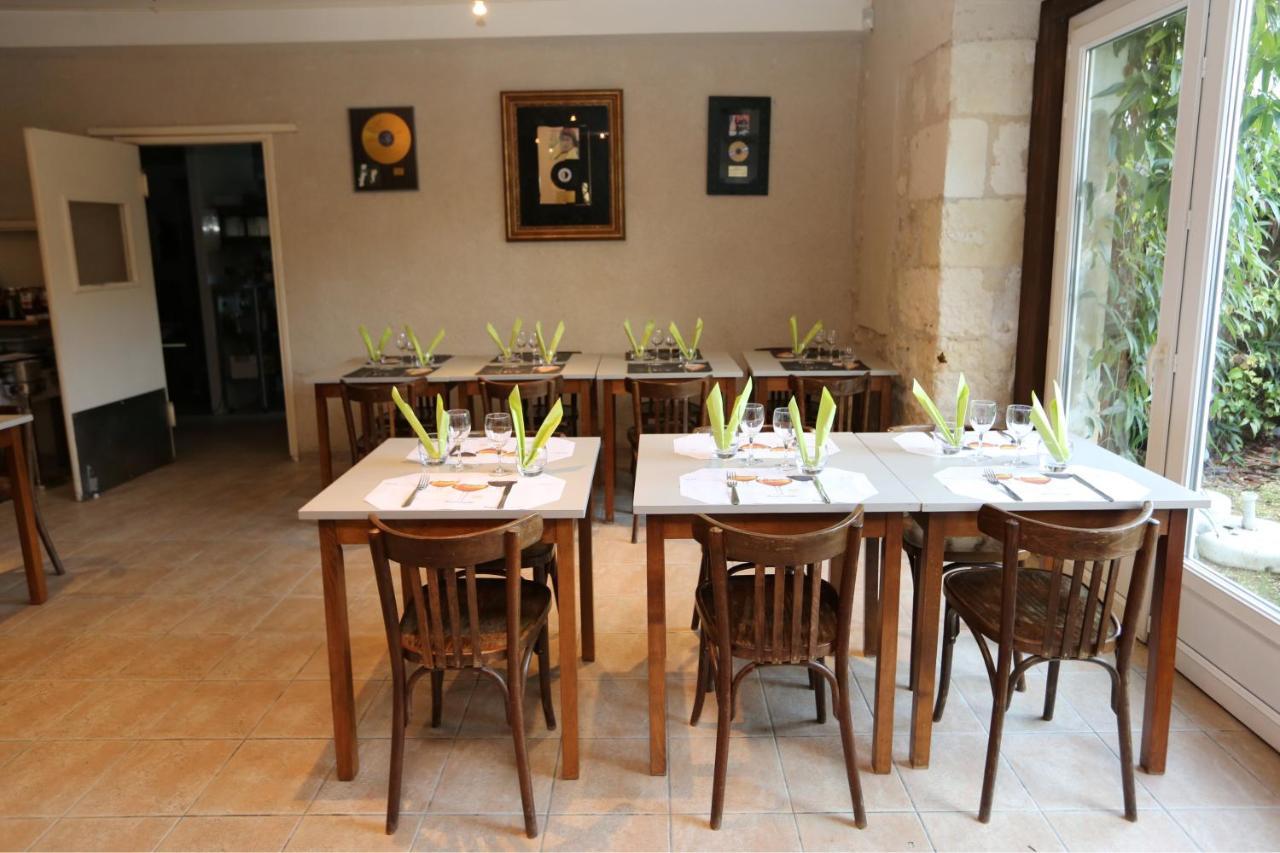 Hotel Le Relais Du Chateau Grignols  المظهر الخارجي الصورة