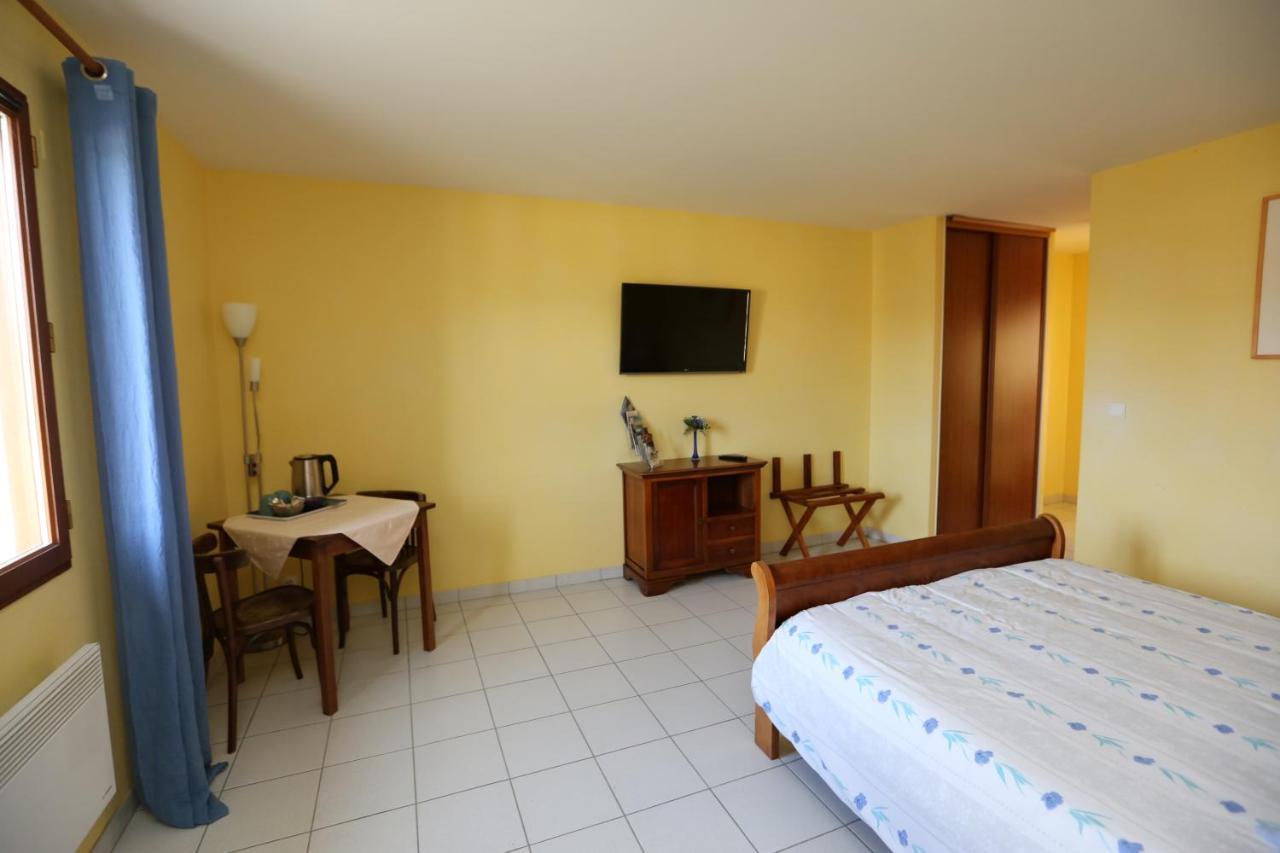 Hotel Le Relais Du Chateau Grignols  المظهر الخارجي الصورة